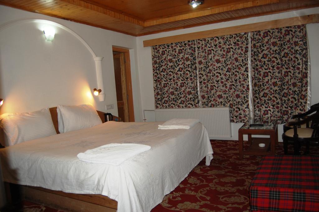 Hotel Paradise Inn Pahalgām 外观 照片
