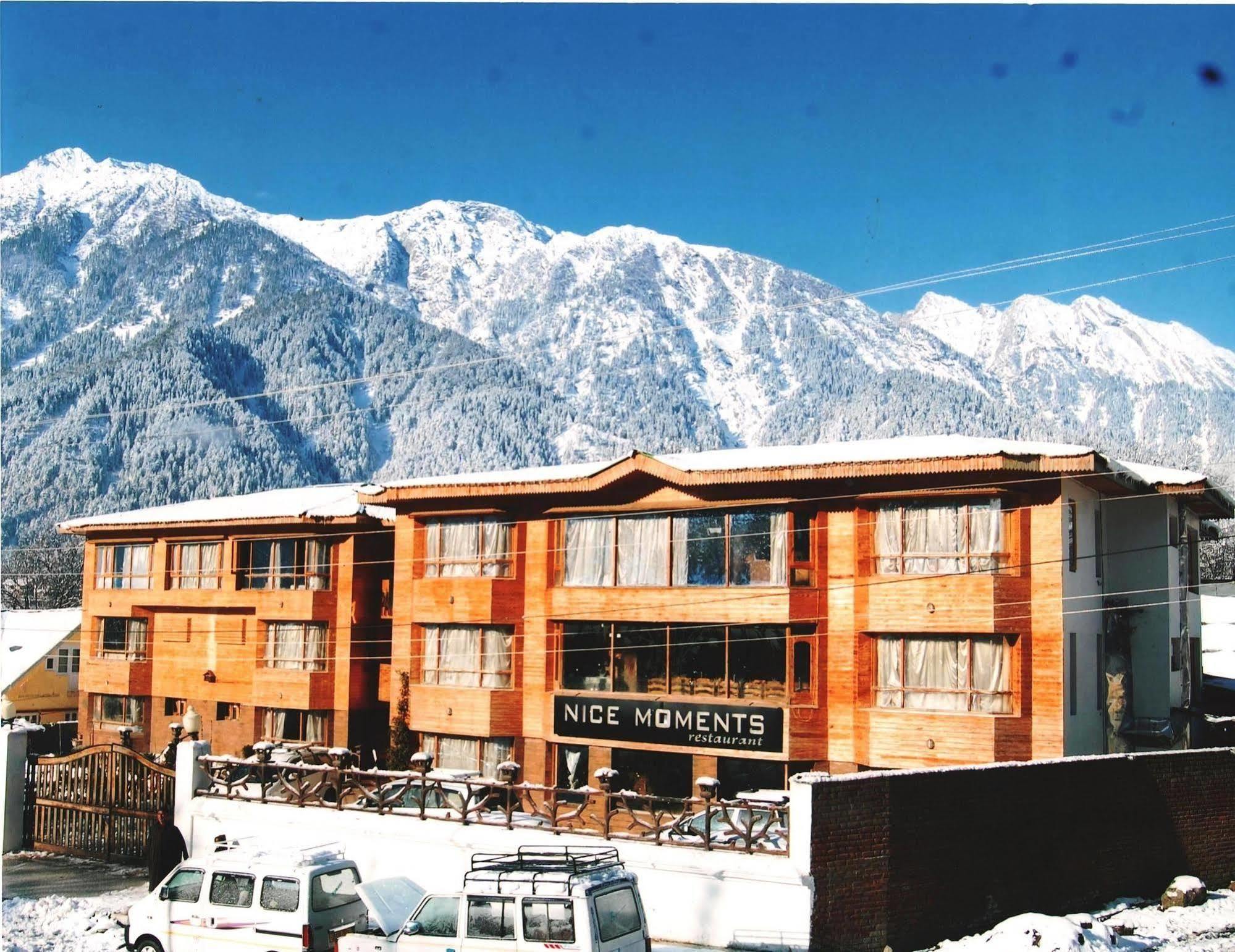 Hotel Paradise Inn Pahalgām 外观 照片