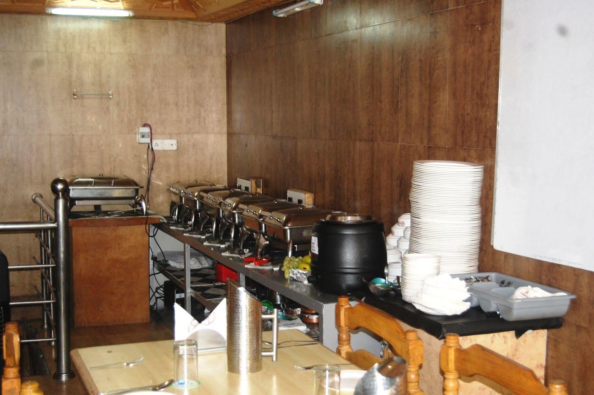 Hotel Paradise Inn Pahalgām 外观 照片