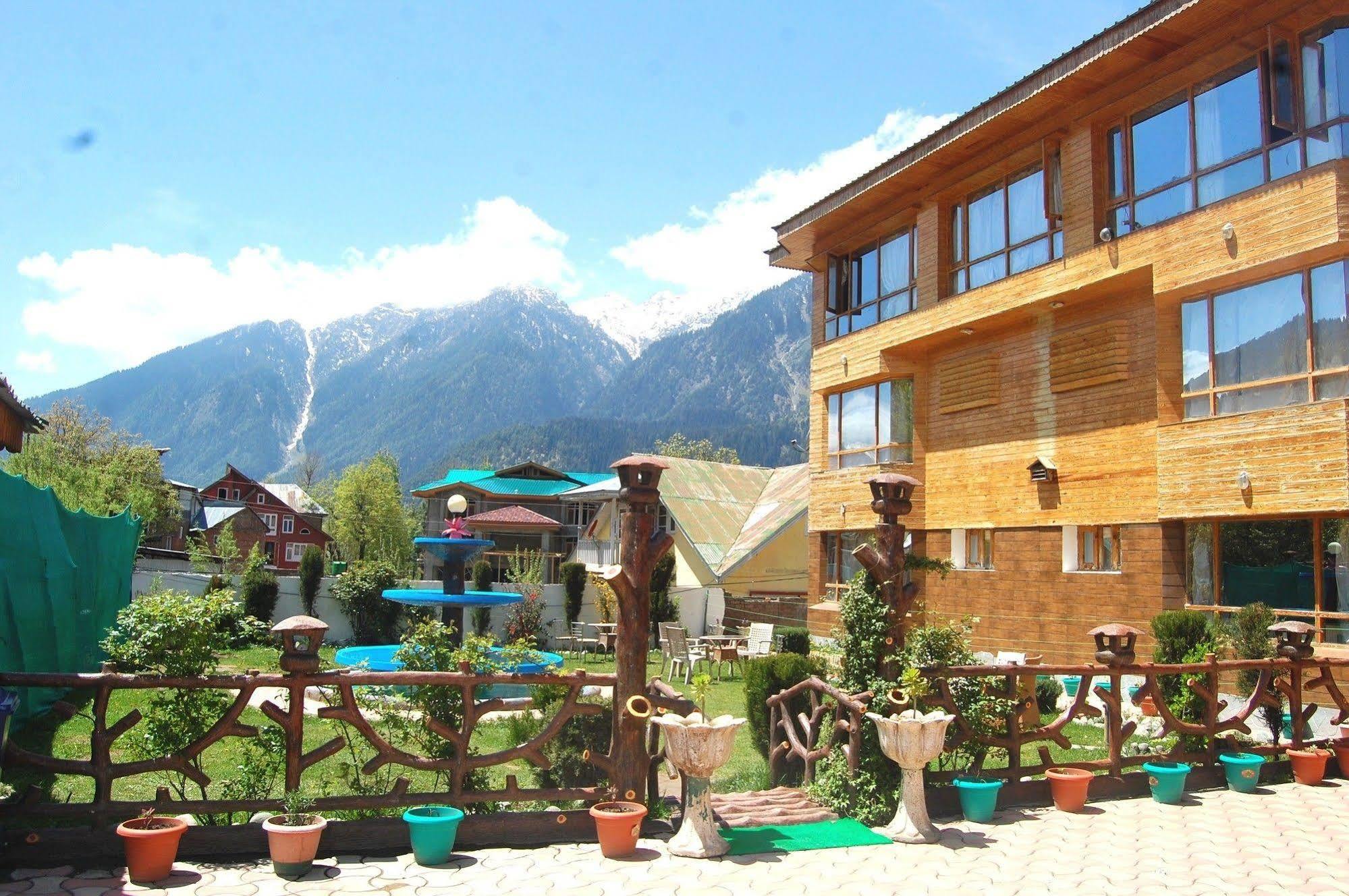 Hotel Paradise Inn Pahalgām 外观 照片