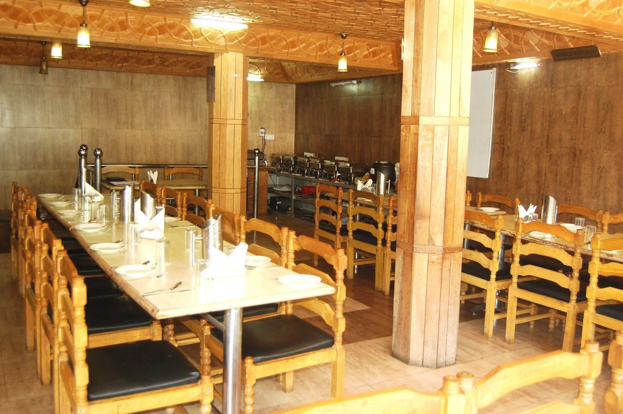 Hotel Paradise Inn Pahalgām 外观 照片